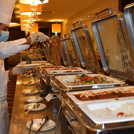 Grand Millennium Tabuk Otel Dış mekan fotoğraf