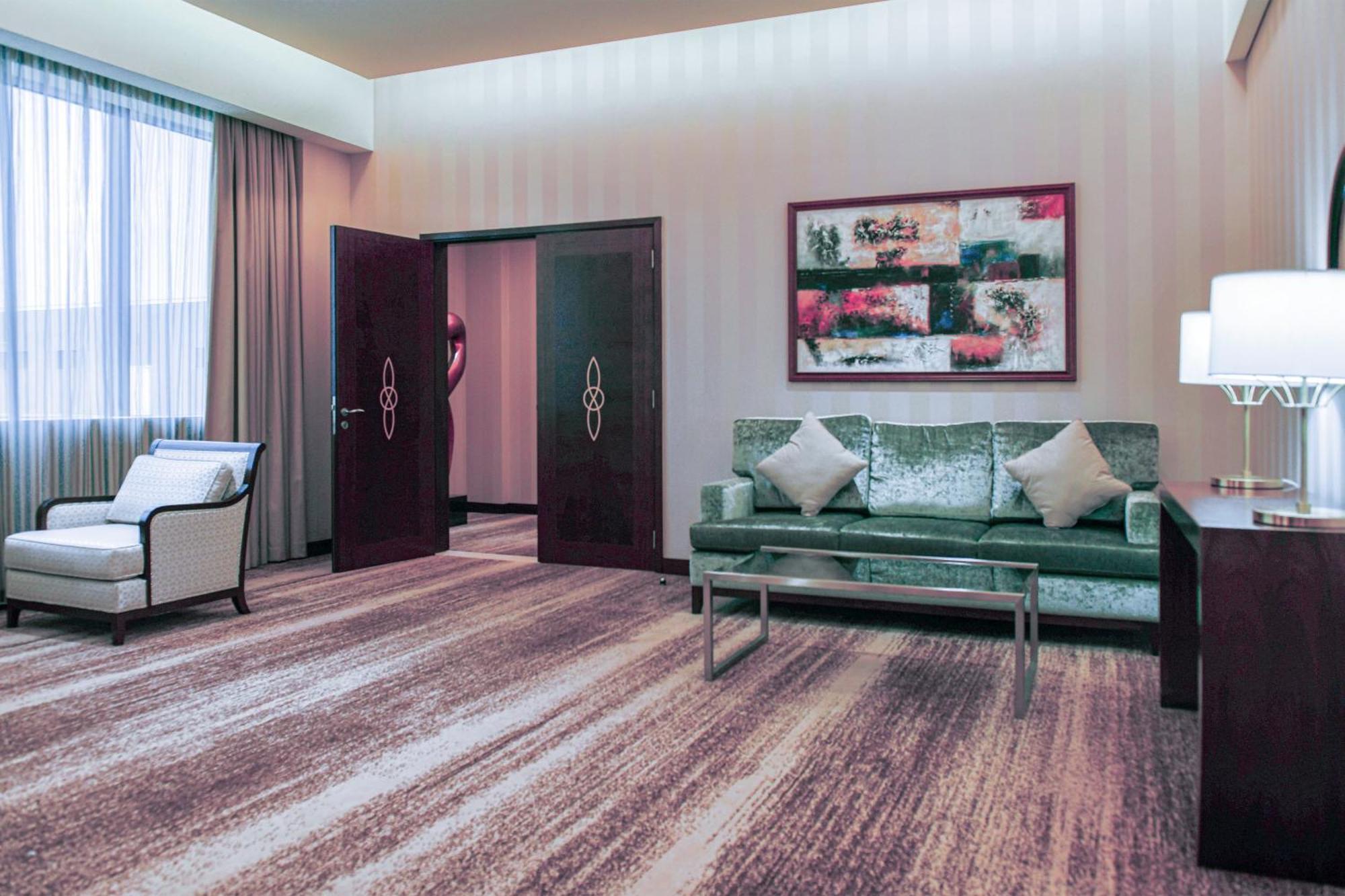 Grand Millennium Tabuk Otel Dış mekan fotoğraf