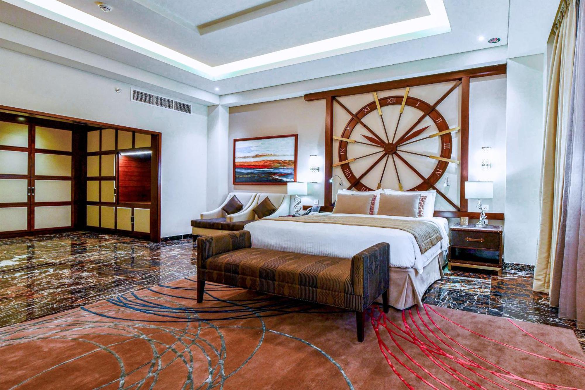 Grand Millennium Tabuk Otel Dış mekan fotoğraf